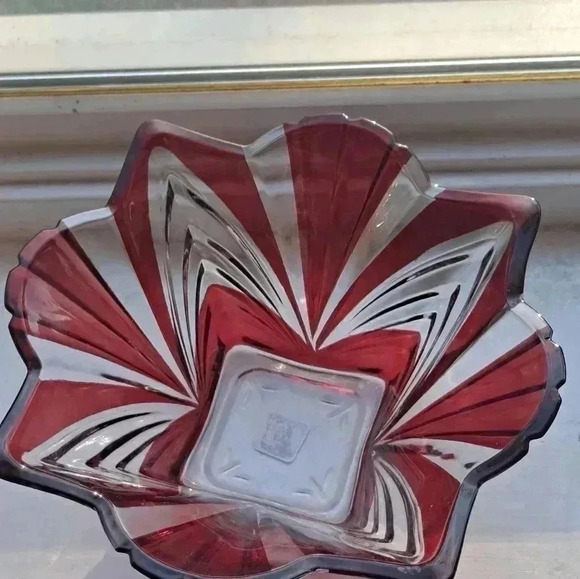 Fifth Avenue Crystal Nwb - Picture 2 of 9